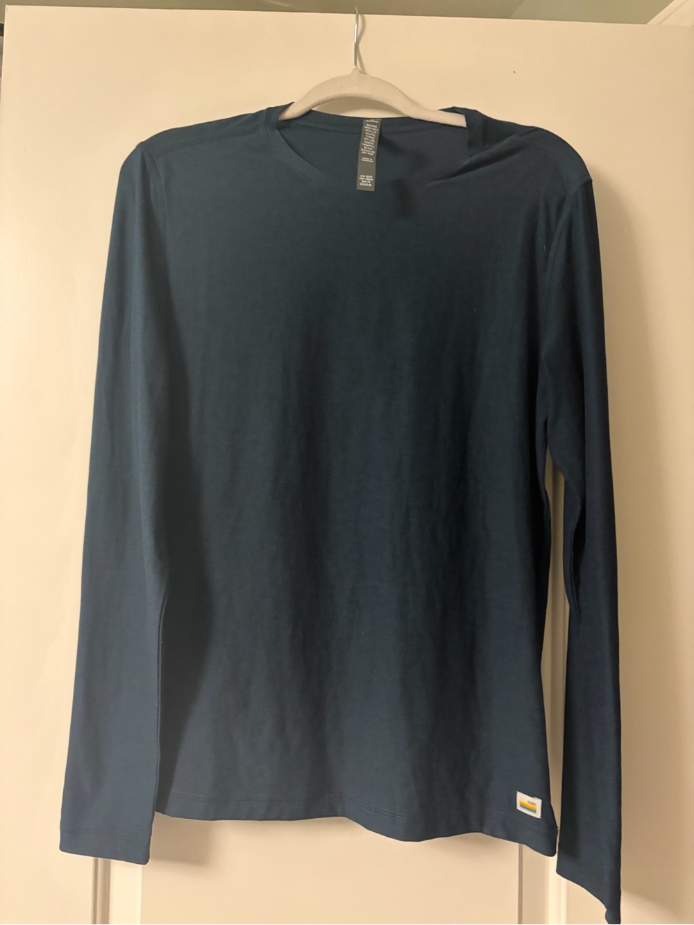 Vuori Long-Sleeve Strato Shirt - Navy Heather